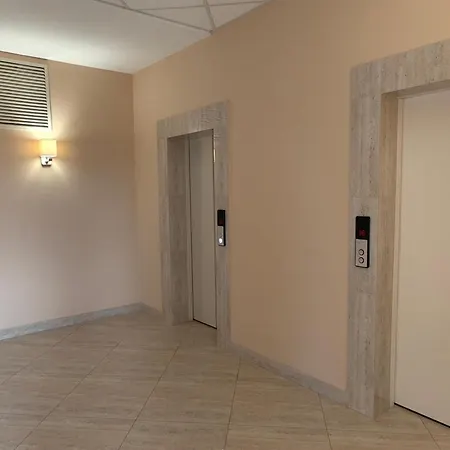 Apartamento жк аквамарин 16 ст фонтана золотой берег Odessa